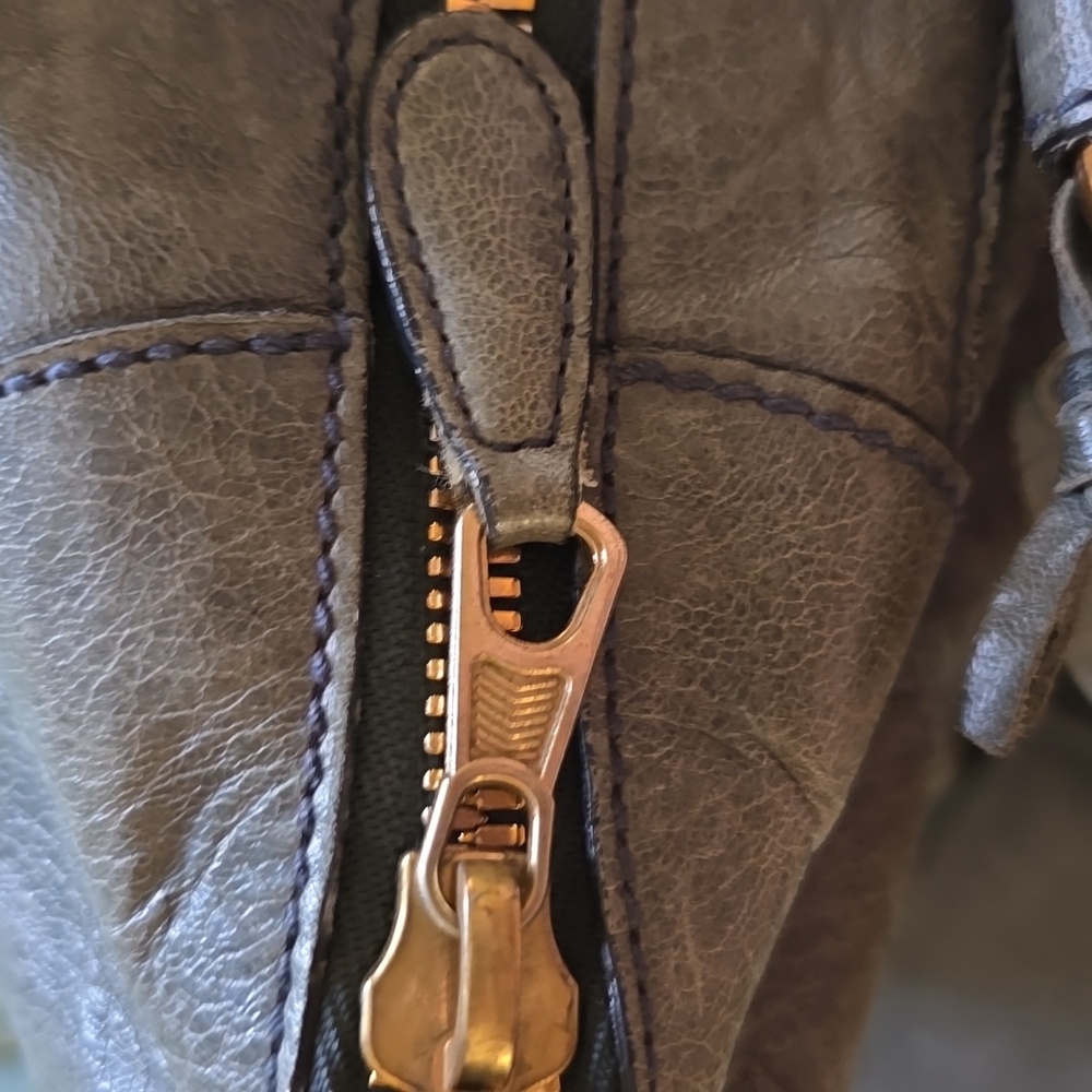 Balenciaga Motorcycle Bag - Picture 3 of 13